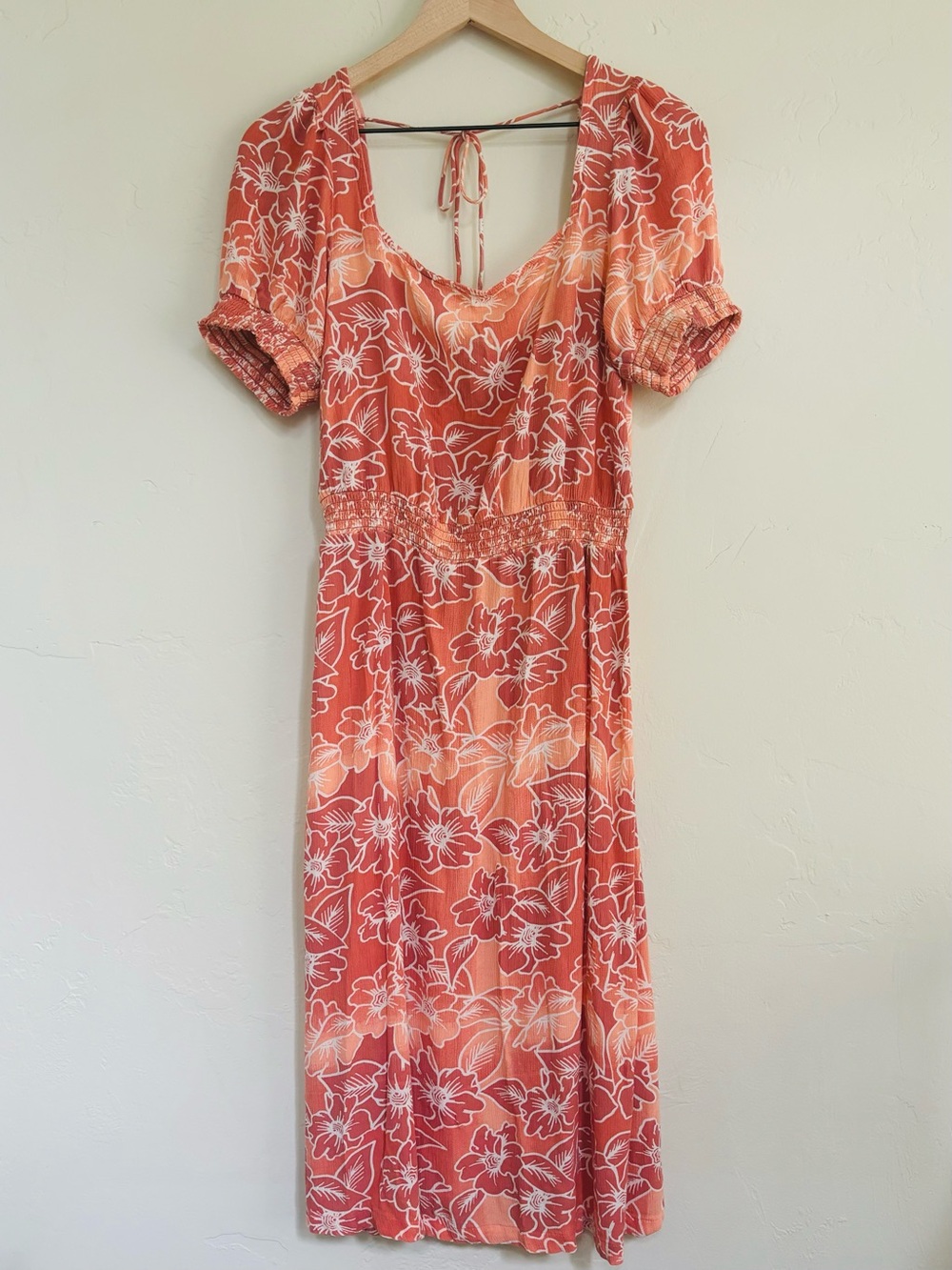 Roxy Palmy Breeze Women’s Floral Midi Dress Coral Peach Colors Smocked Waistband